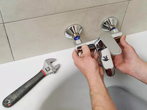 Why Choose Robert Wagner Plumbing for Bathtub Faucet Replacement in Franklin Park, PA?